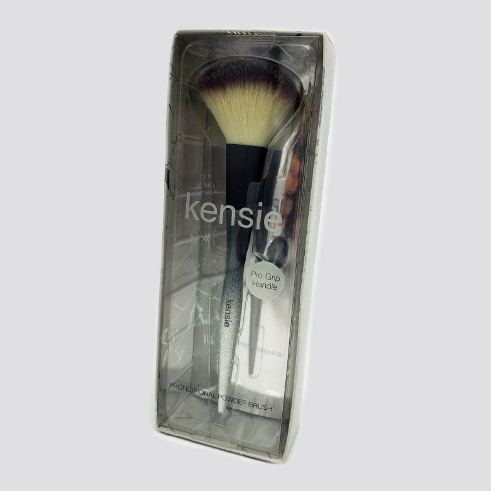 Professional Powder Brush - NEW Excellent grip